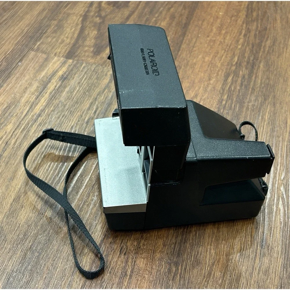 Vintage Polaroid Sun 600 LMS Instant Film Camera